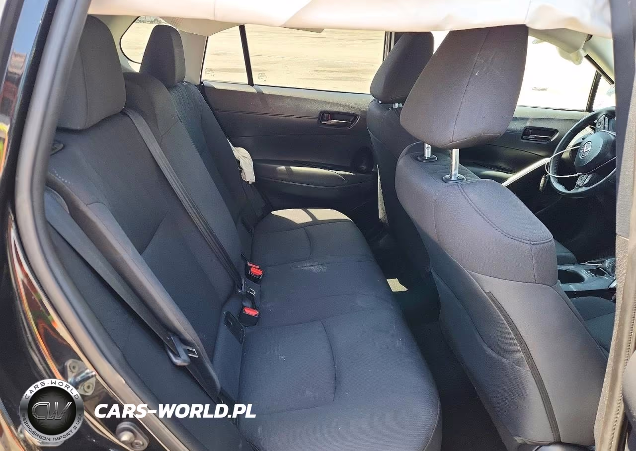2025 Toyota Corolla Cross Le VIN:7MUCAAAG3SV126287 - 10