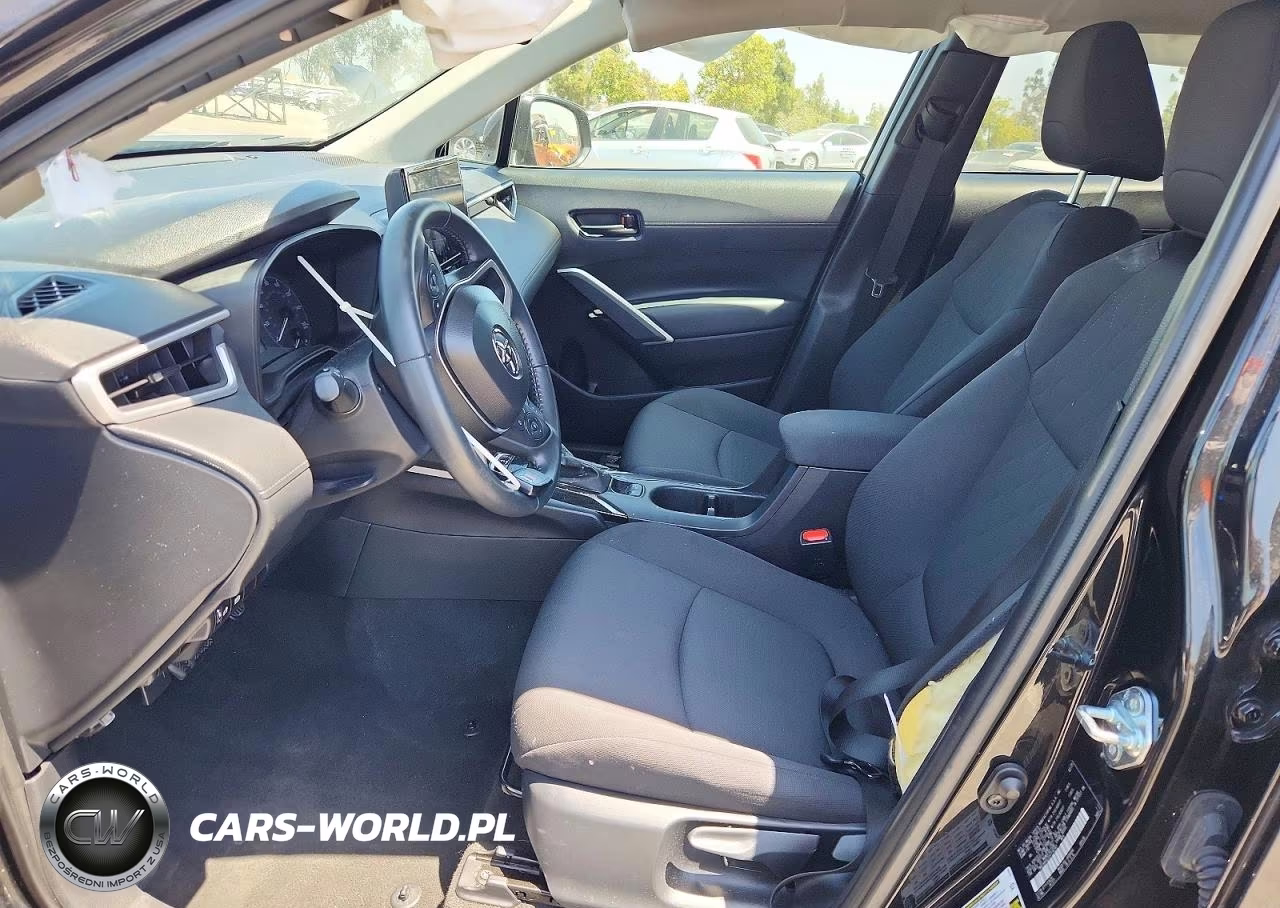 2025 Toyota Corolla Cross Le VIN:7MUCAAAG3SV126287 - 7