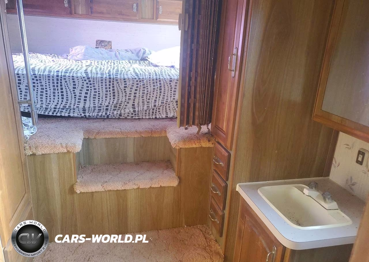 2019 Fleetwood Wilderness Camper VIN:1ED5N2620K9513765 - 6