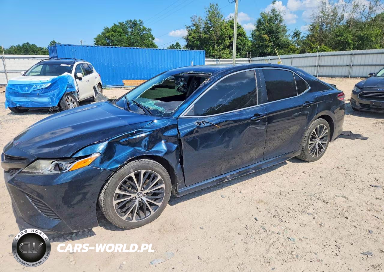 2019 Toyota Camry Se – zdjęcie 1 z 13