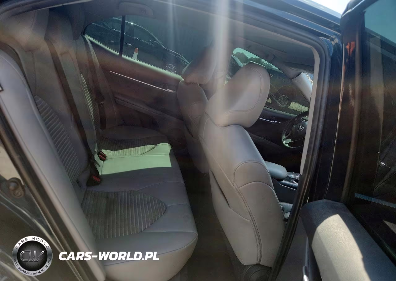 2019 Toyota Camry Se VIN:4T1B11HK1KU265132 - 11