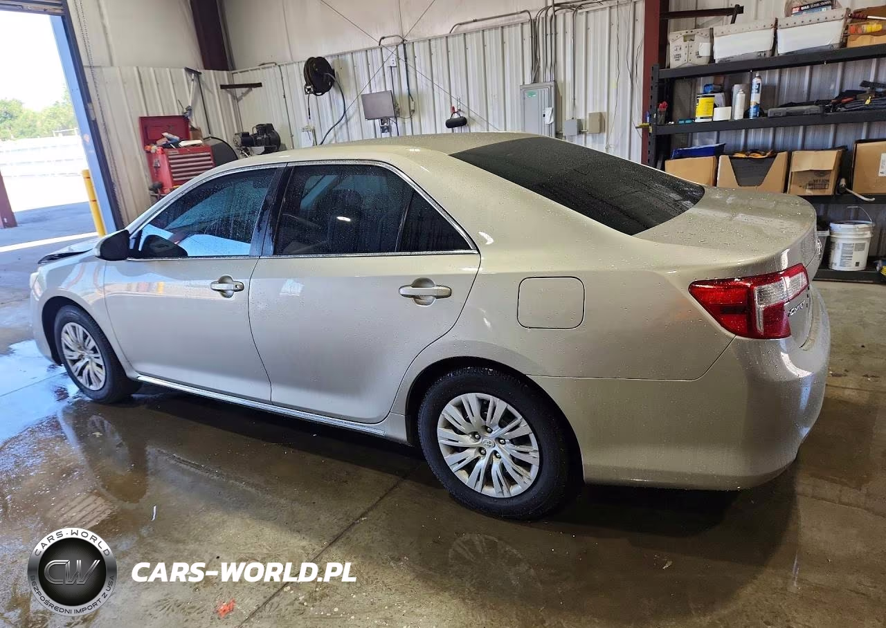 2014 Toyota Camry Le VIN:4T4BF1FKXER437737 - 2