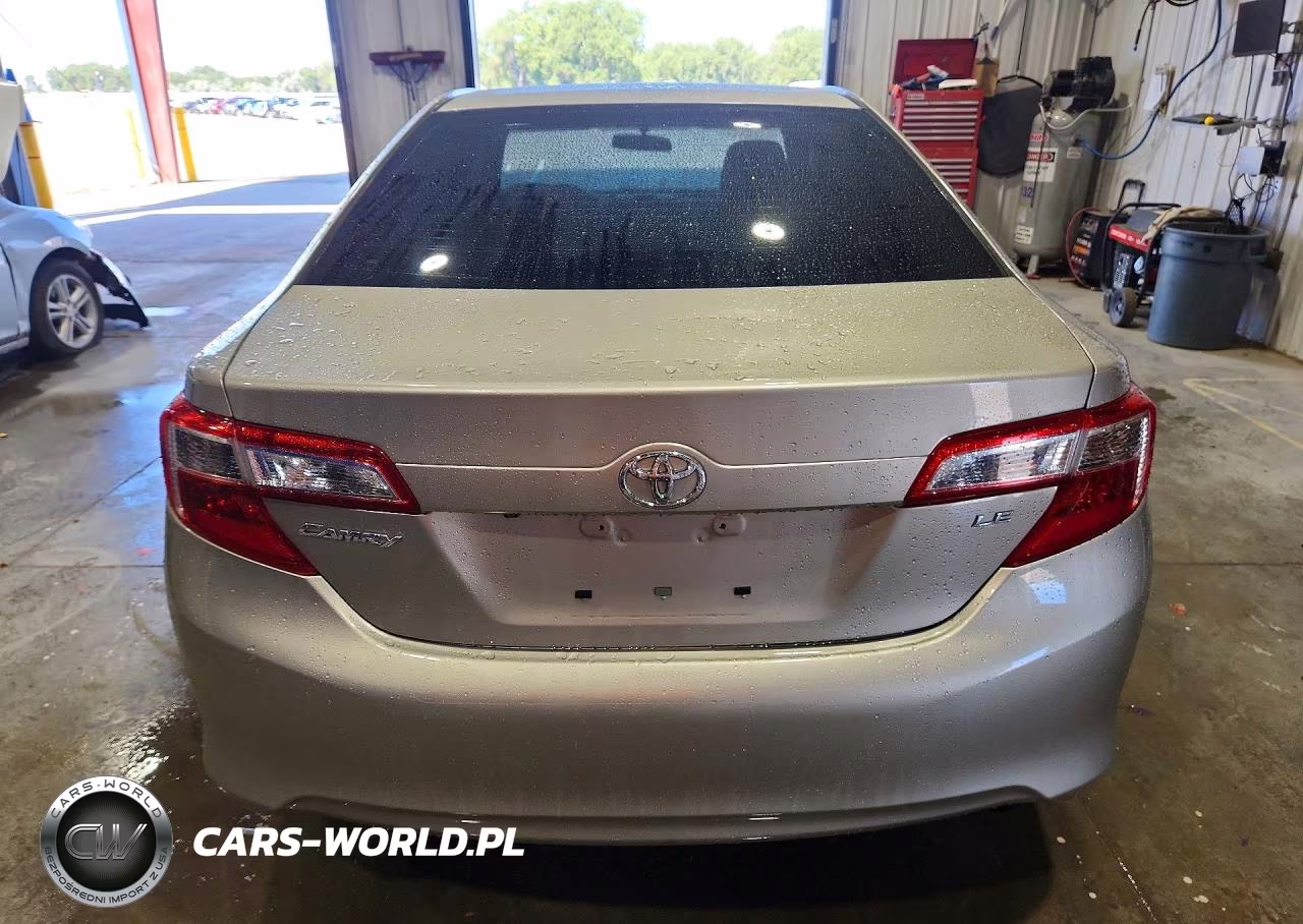 2014 Toyota Camry Le VIN:4T4BF1FKXER437737 - 6