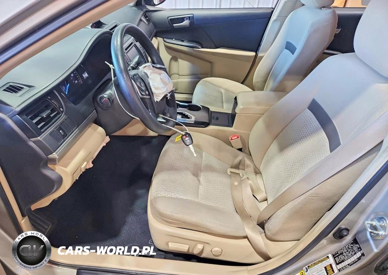 2014 Toyota Camry Le VIN:4T4BF1FKXER437737 - 7