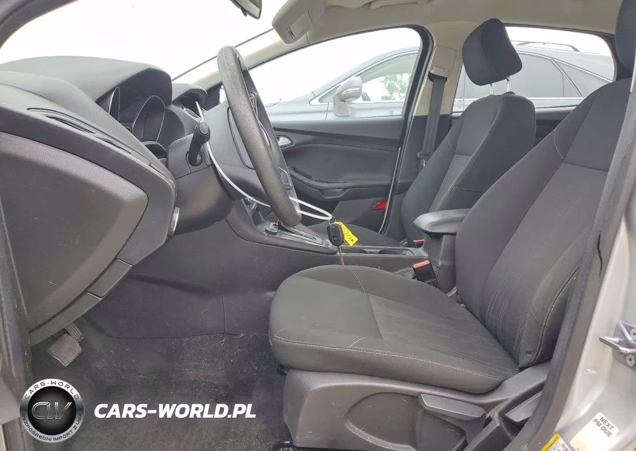 2017 Ford Focus Se VIN:1FADP3K28HL217888 - 7