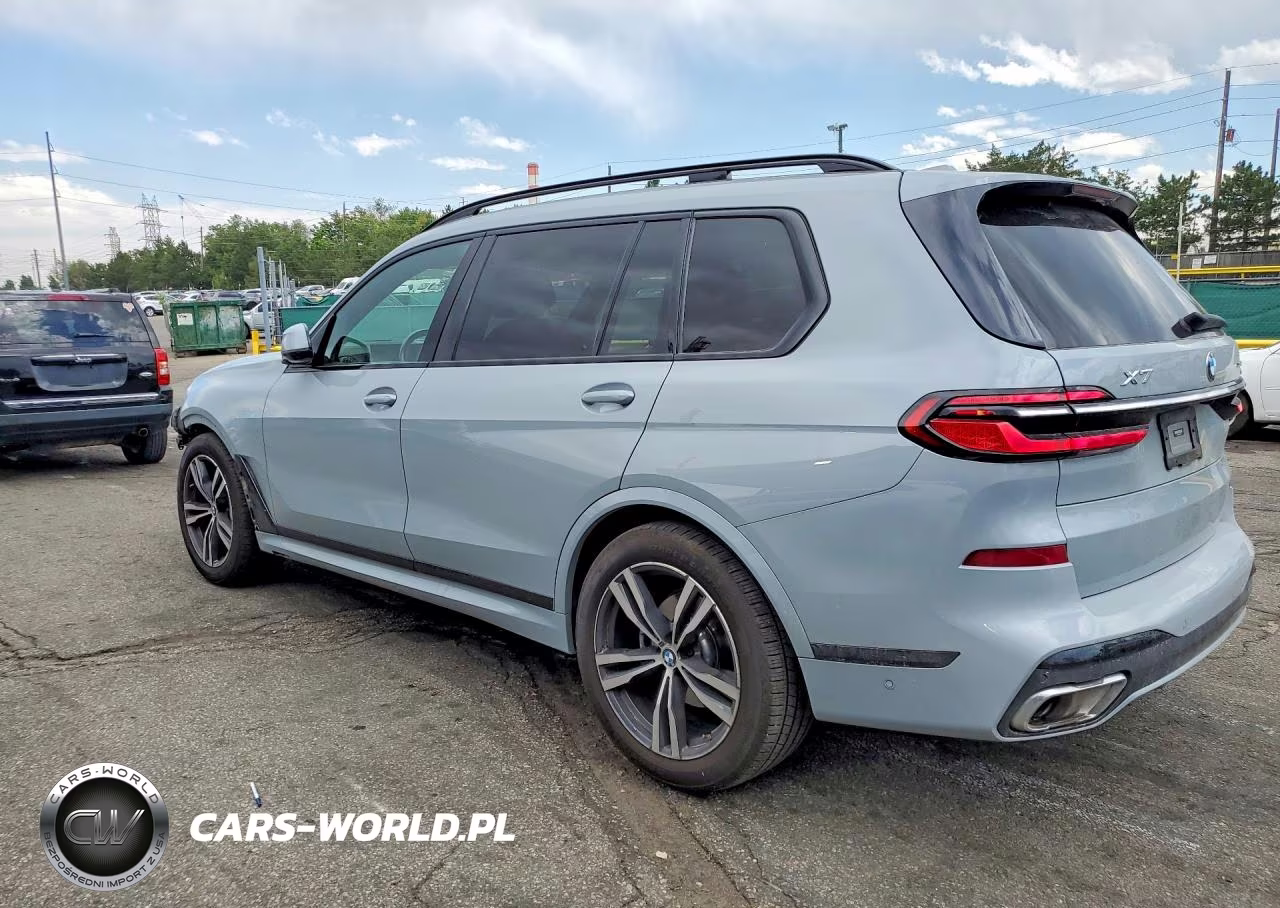 2023 BMW X7 xDrive40I VIN:5UX23EM07P9N62750 - 2
