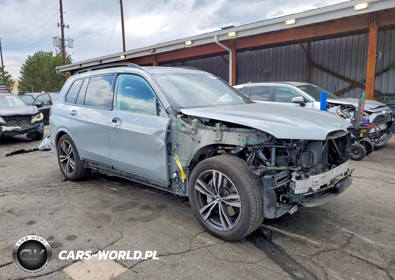 2023 BMW X7 xDrive40I VIN:5UX23EM07P9N62750 - 4