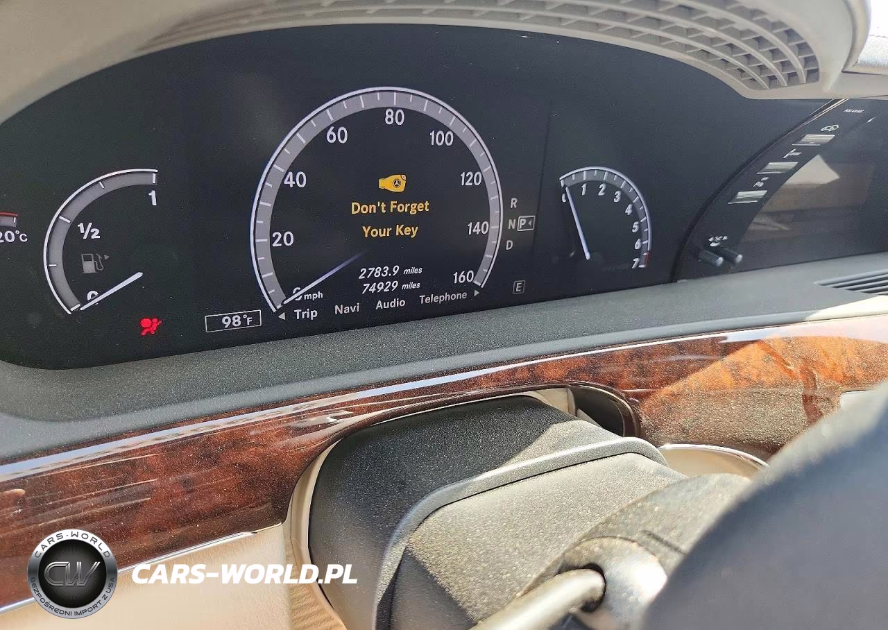 2013 Mercedes-Benz S 550 VIN:WDDNG7DB2DA528893 - 9