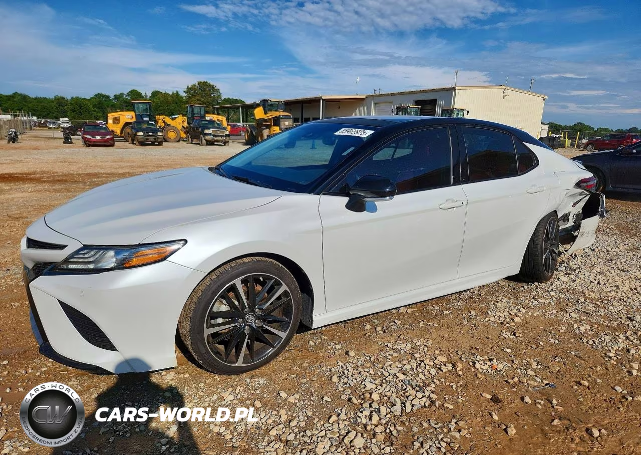 2018 Toyota Camry Xse – zdjęcie 1 z 12