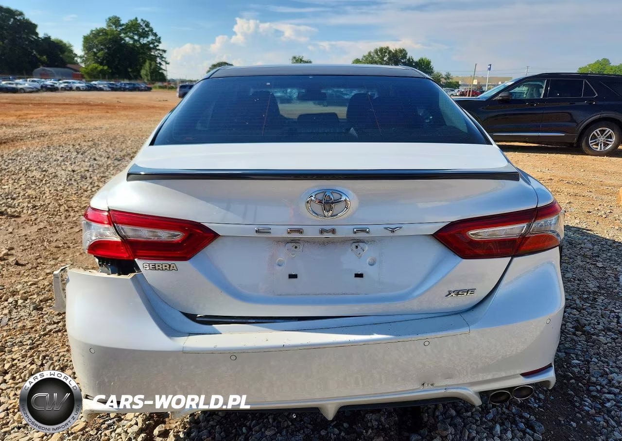 2018 Toyota Camry Xse VIN:4T1B61HK2JU154153 - 6