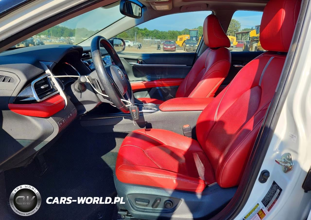 2018 Toyota Camry Xse VIN:4T1B61HK2JU154153 - 7