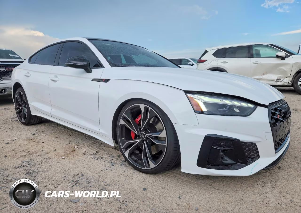 2024 Audi S5 Premium Plus VIN:WAUC4CF56RA032817 - 4