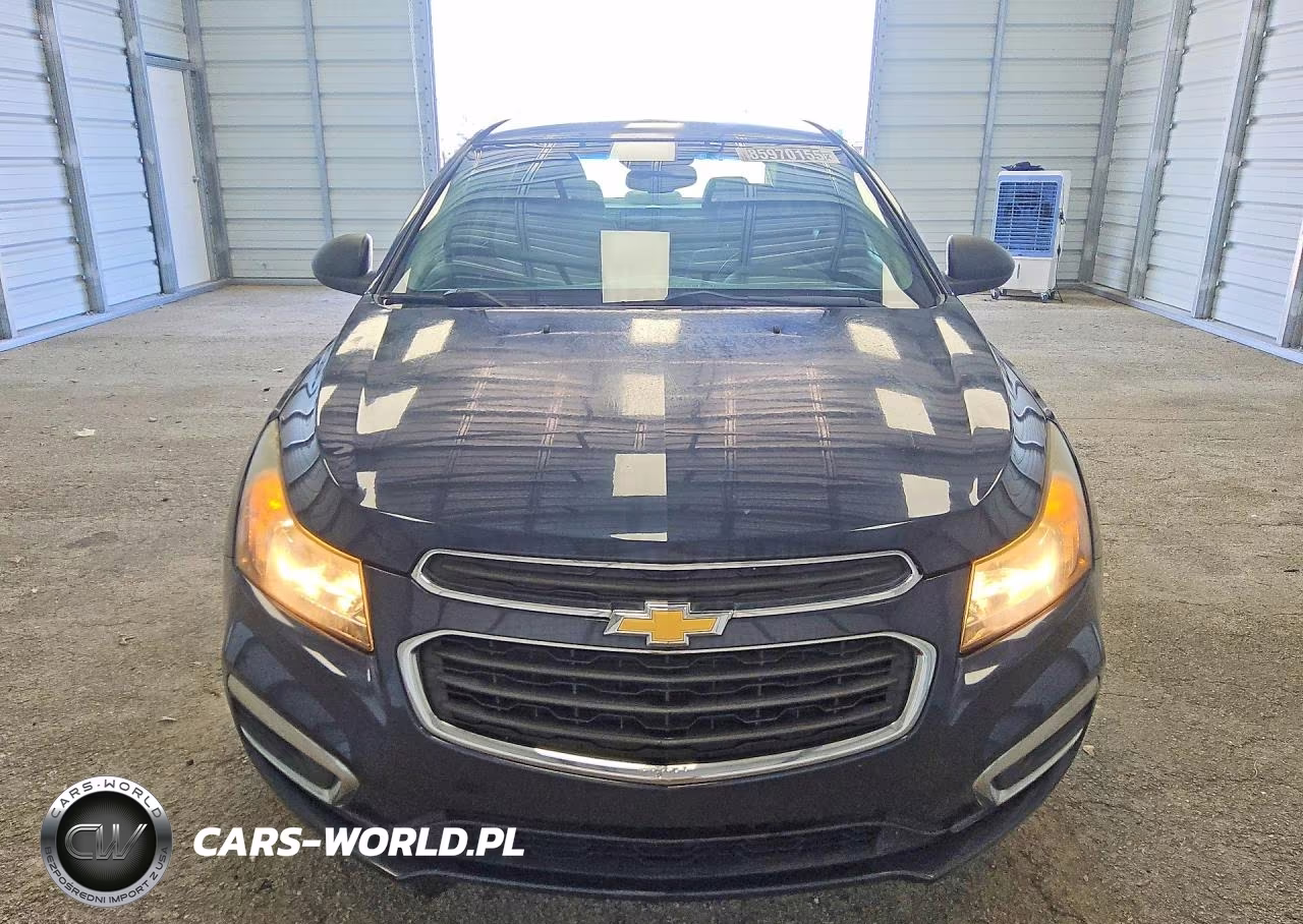 2015 Chevrolet Cruze Ls VIN:1G1PA5SH3F7213934 - 5