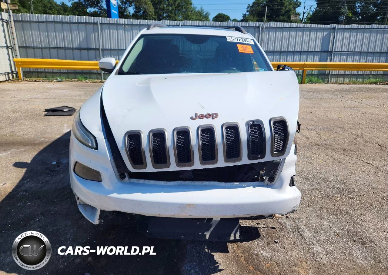 2016 Jeep Cherokee Latitude VIN:1C4PJLCB3GW274438 - 5