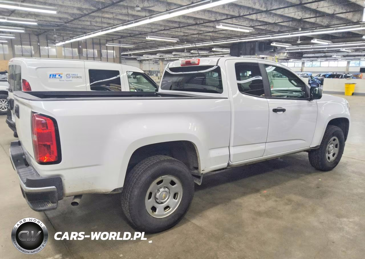 2018 Chevrolet Colorado VIN:1GCHSBEA7J1214053 - 3