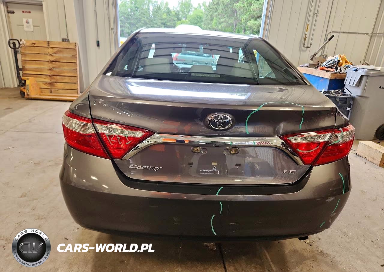 2016 Toyota Camry Le VIN:4T1BF1FK9GU241818 - 6