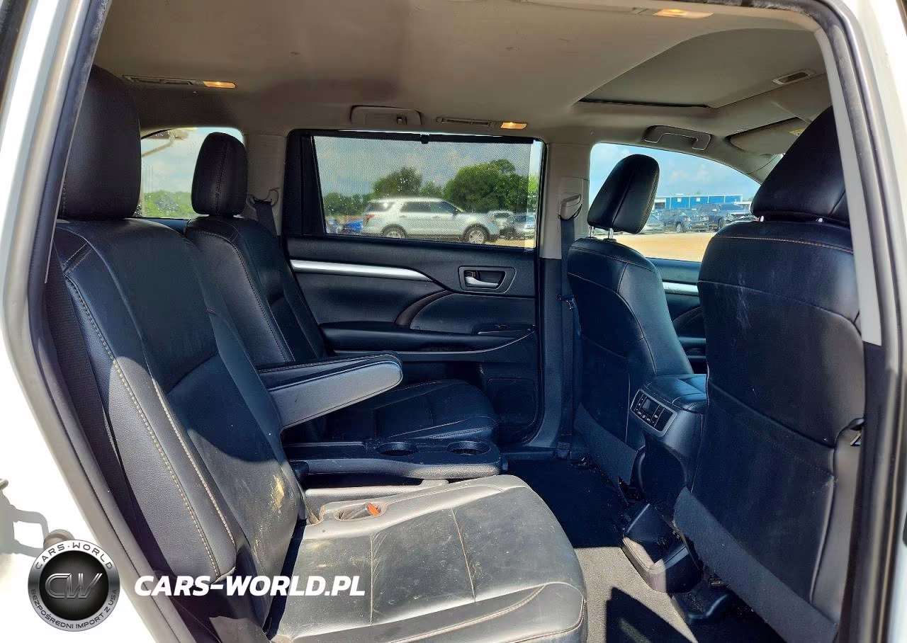 2019 Toyota Highlander Xle VIN:5TDKZRFH0KS338742 - 11