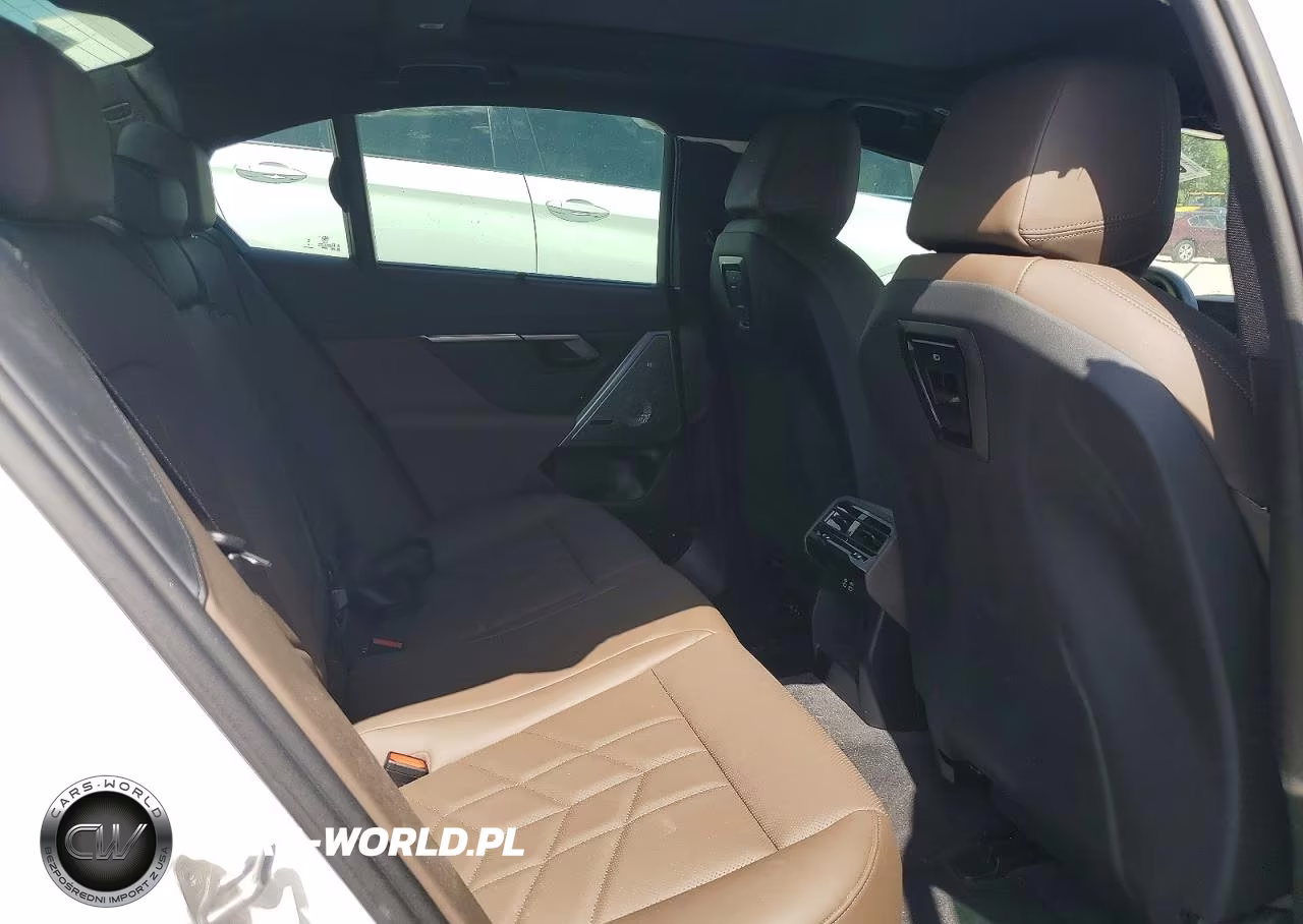 2024 BMW 530 Xi VIN:WBA53FJ01RCP95115 - 10