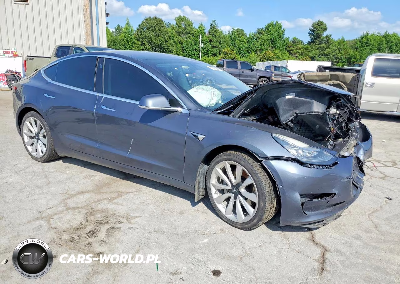 2020 Tesla Model 3 VIN:5YJ3E1EB5LF638037 - 4