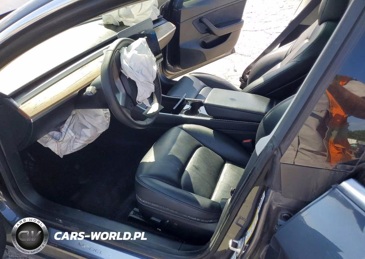 2020 Tesla Model 3 VIN:5YJ3E1EB5LF638037 - 7