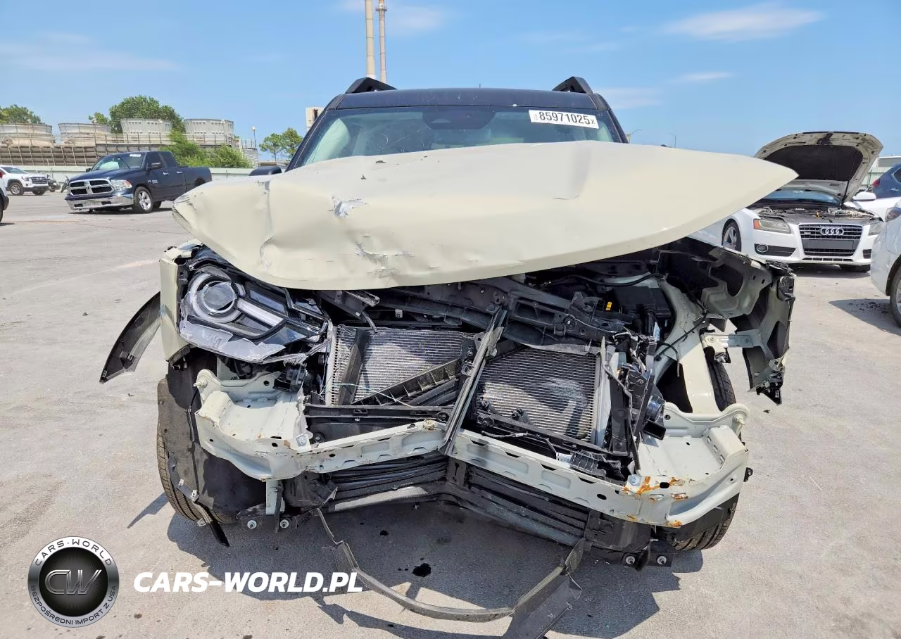 2025 Ford Bronco Sport Outer Banks VIN:3FMCR9CN4SRF36382 - 5
