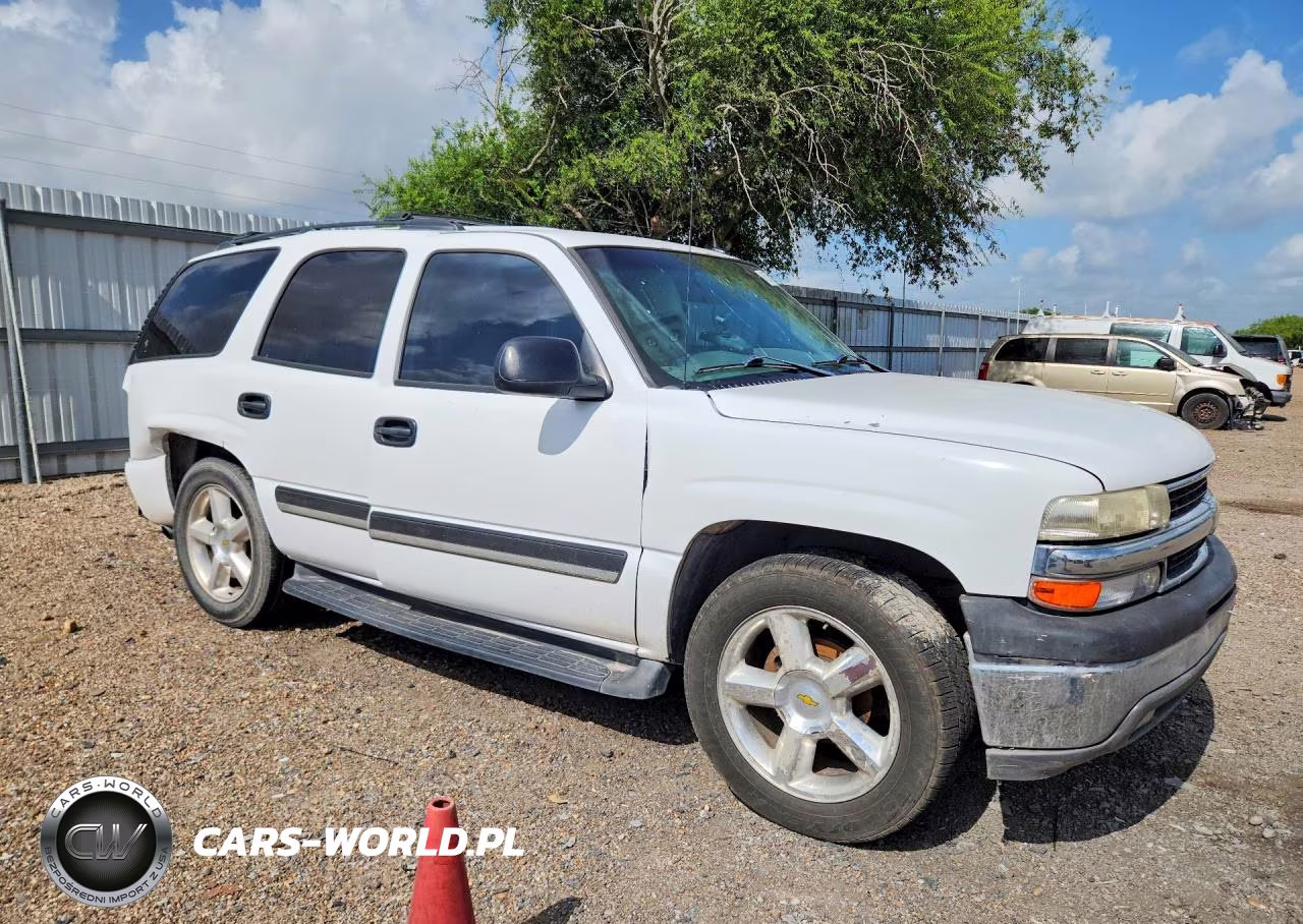 2005 Chevrolet Tahoe C1500 VIN:1GNEC13T75R252461 - 4