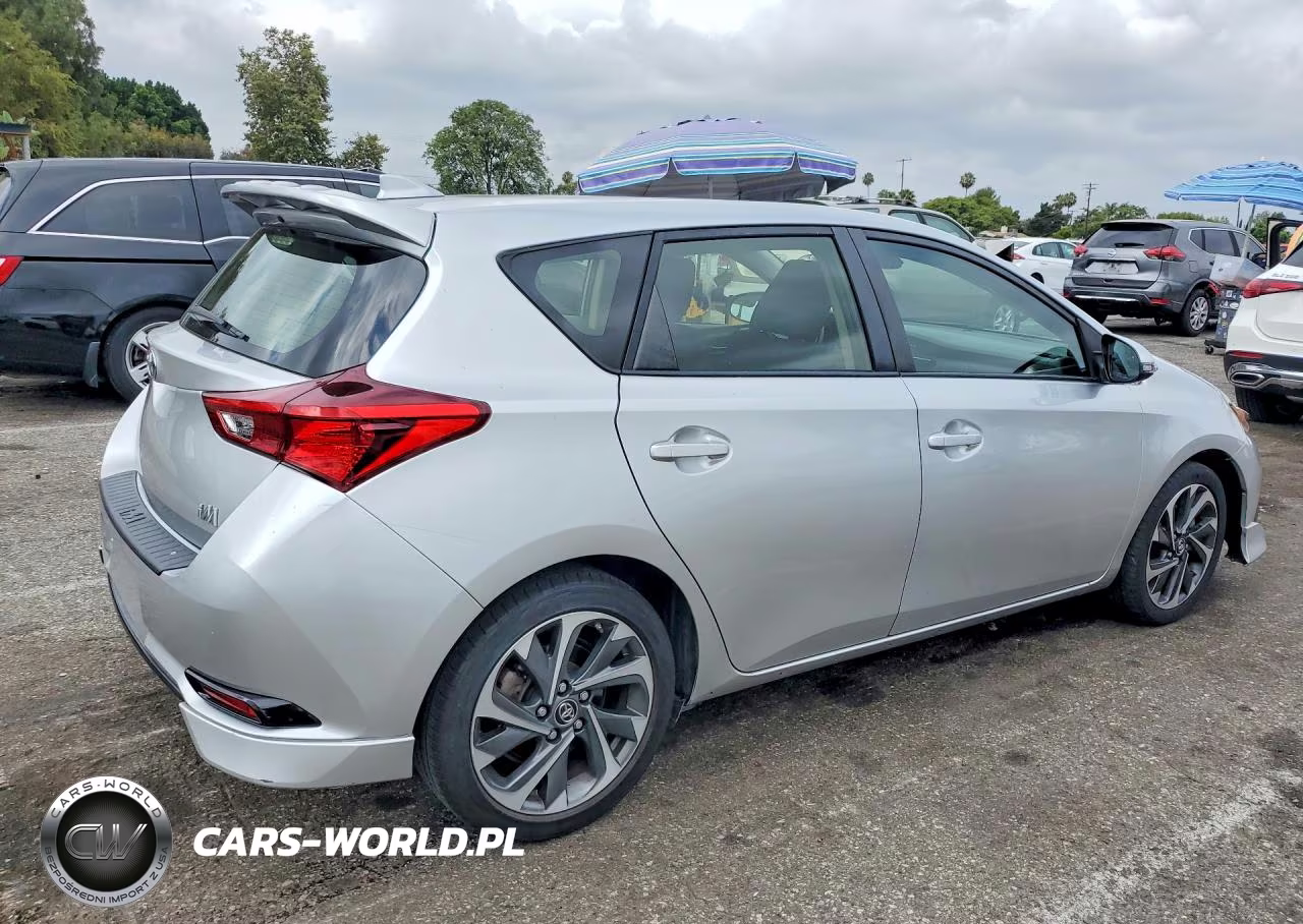 2018 Toyota Corolla Im Base VIN:JTNKARJE2JJ556659 - 3