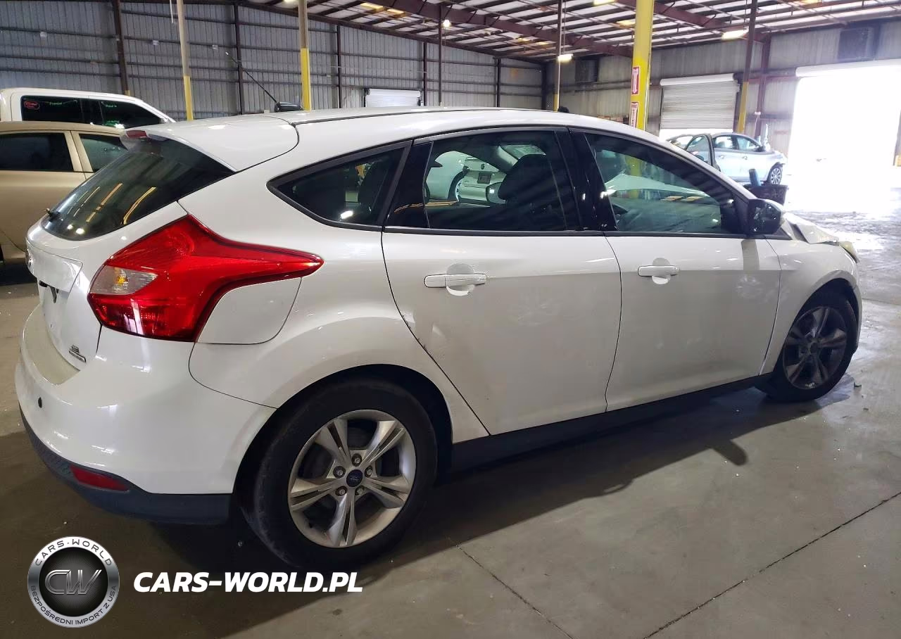2013 Ford Focus Se VIN:1FADP3K2XDL196682 - 3