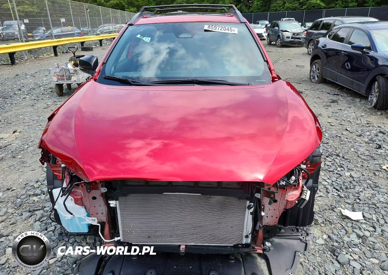 2026 Toyota Corolla Cross Xle VIN:7MUDAABG0TV158280 - 5