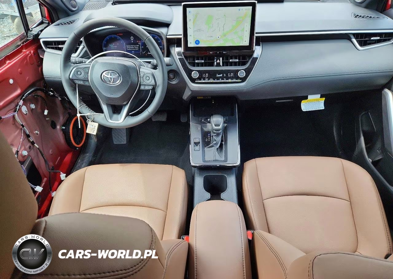 2026 Toyota Corolla Cross Xle VIN:7MUDAABG0TV158280 - 8