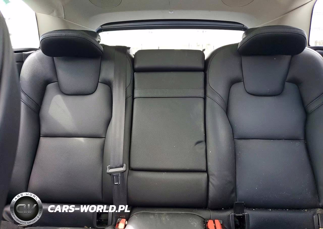 2019 Volvo Xc60 T5 VIN:LYV102RK4KB326894 - 10