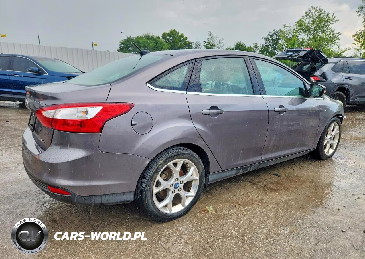 2012 Ford Focus Sel VIN:1FAHP3H2XCL150325 - 3
