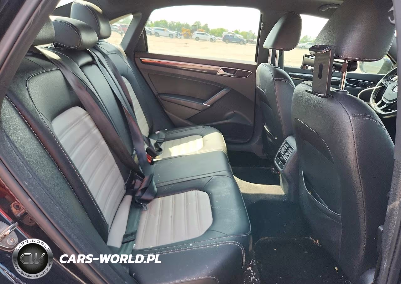 2018 Volkswagen Passat Gt VIN:1VWJM7A30JC036939 - 10