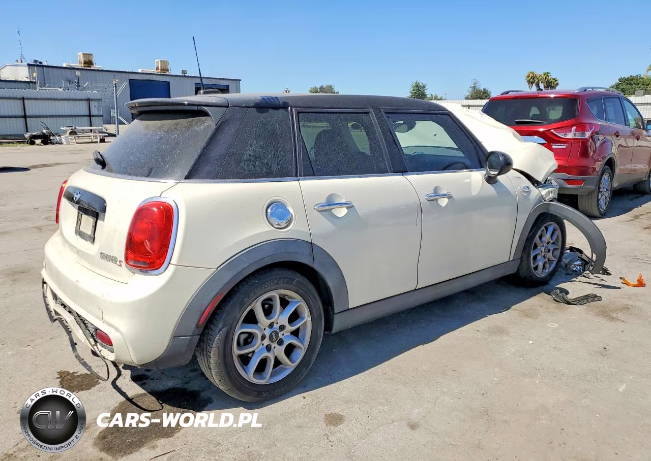 2015 Mini Cooper S VIN:WMWXU3C55F2B56205 - 3