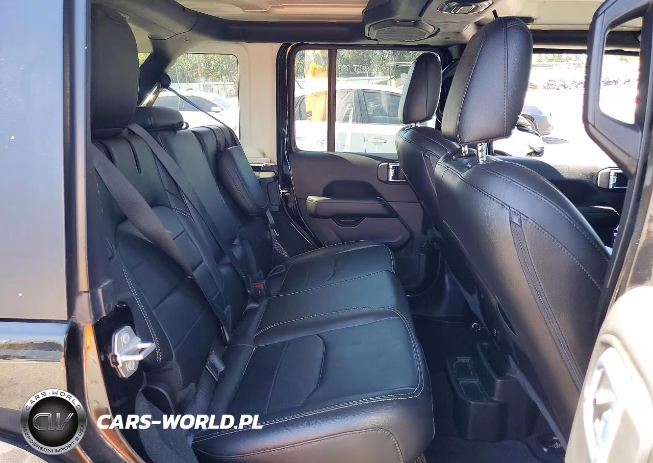 2021 Jeep Wrangler Unlimited Sahara 4Xe VIN:1C4JJXP60MW800725 - 11