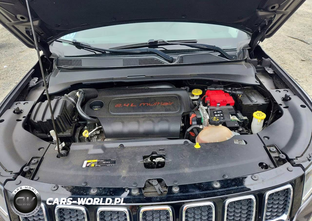 2021 Jeep Compass Latitude VIN:3C4NJDBB1MT537901 - 12