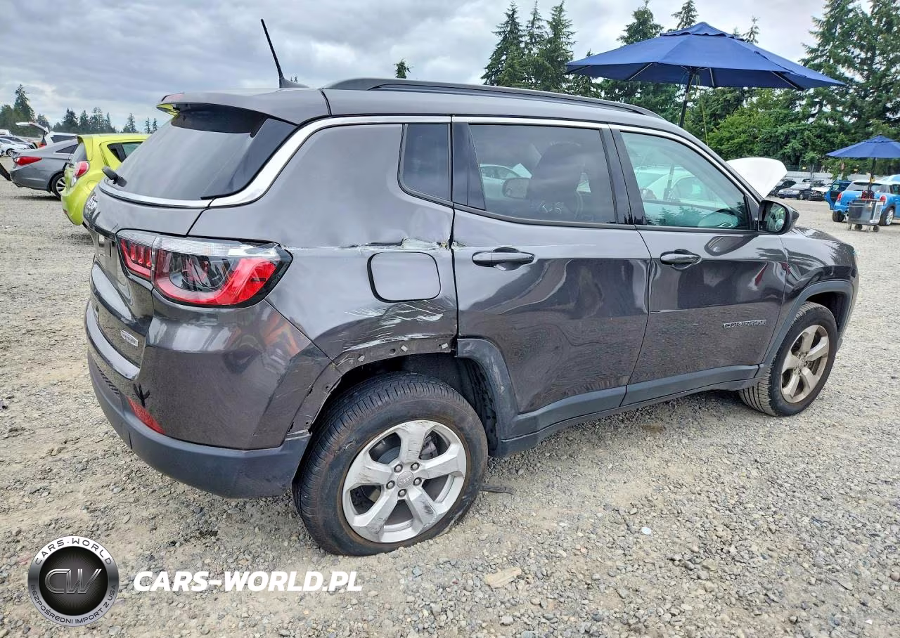 2021 Jeep Compass Latitude VIN:3C4NJDBB1MT537901 - 3