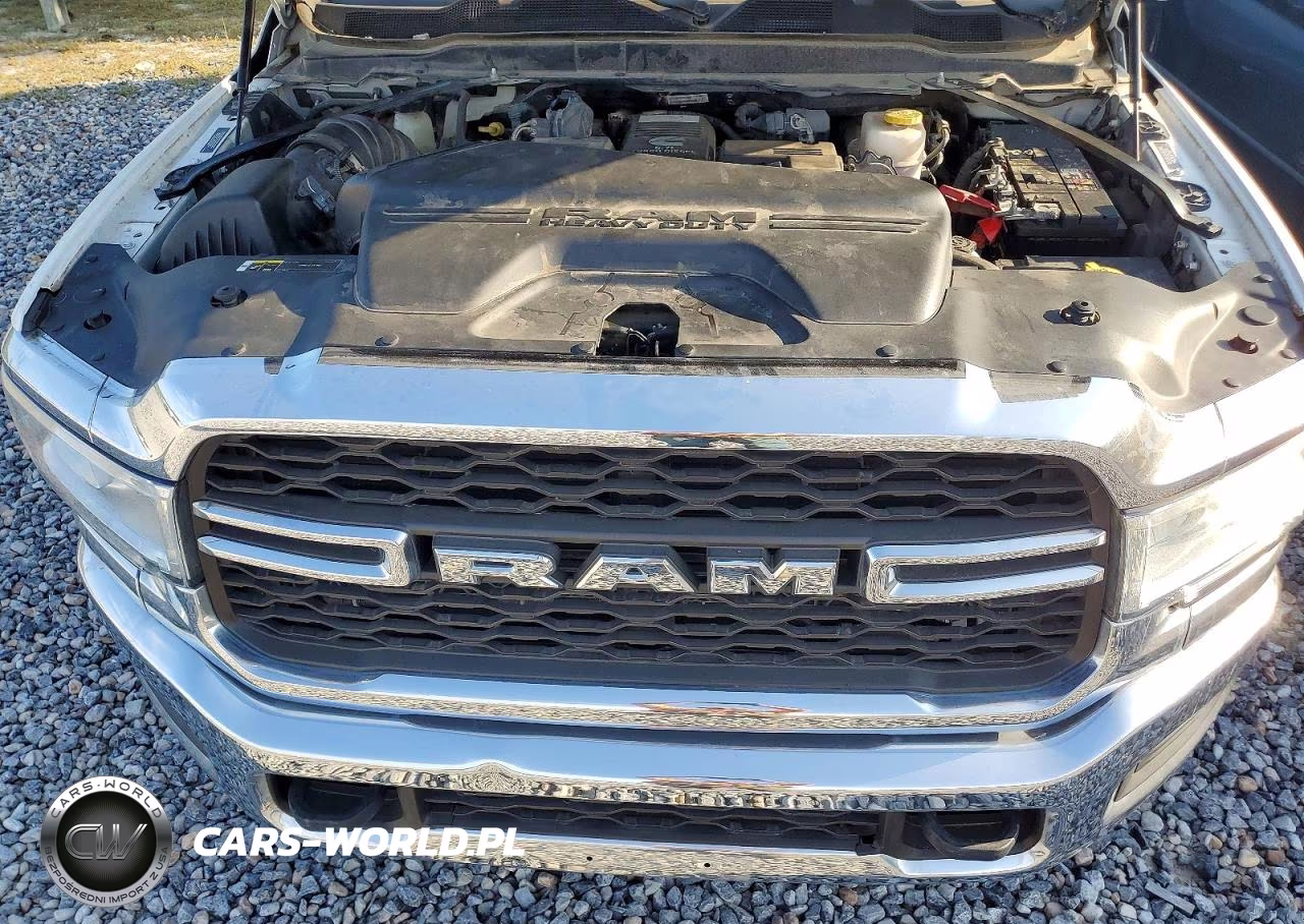2019 Ram 3500 Tradesman VIN:3C63RRGL8KG663068 - 11