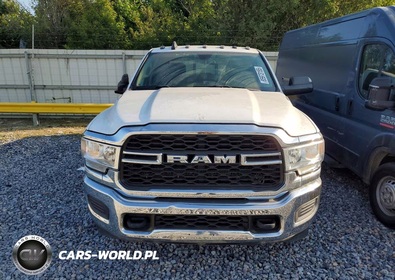 2019 Ram 3500 Tradesman VIN:3C63RRGL8KG663068 - 5