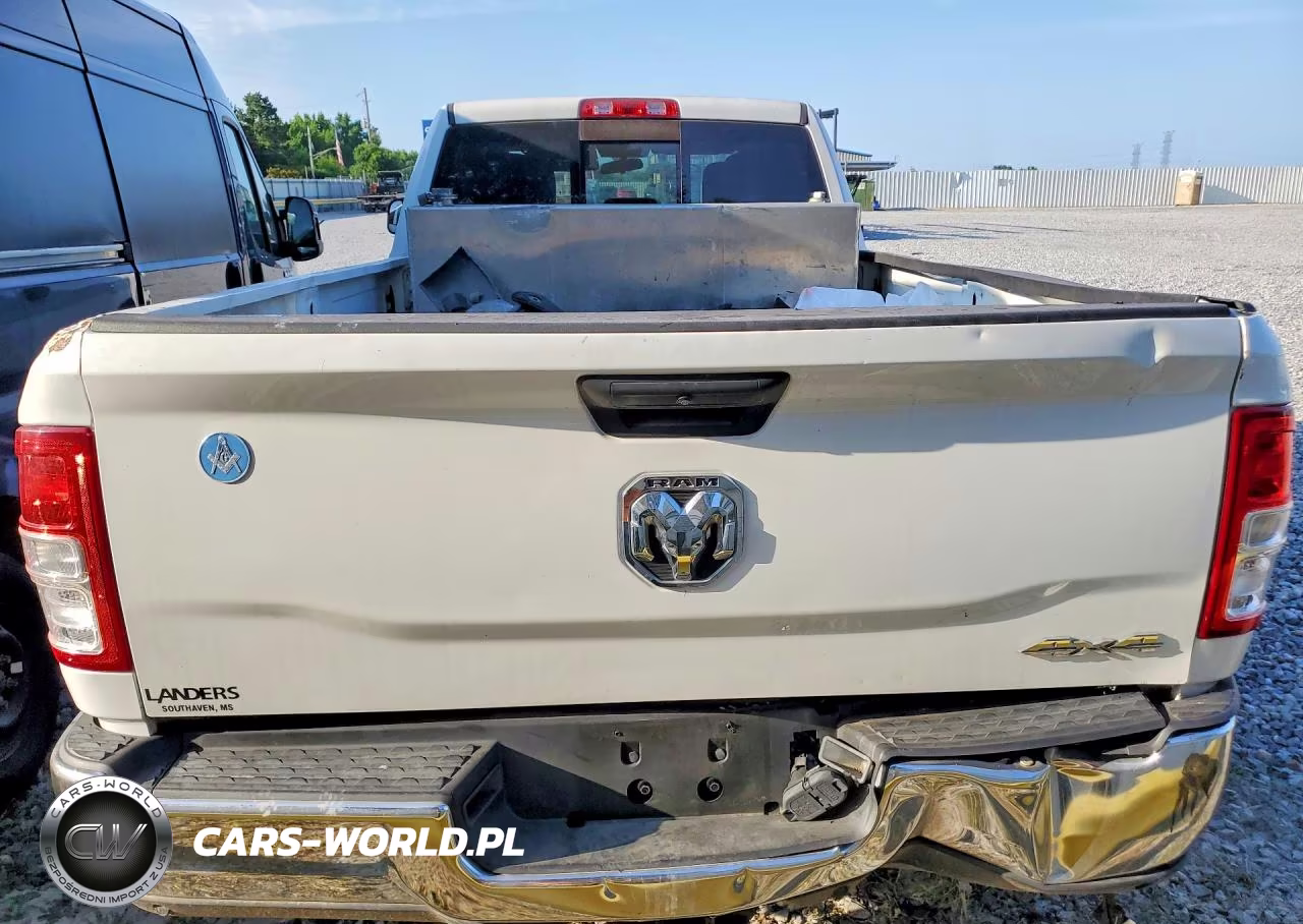 2019 Ram 3500 Tradesman VIN:3C63RRGL8KG663068 - 6