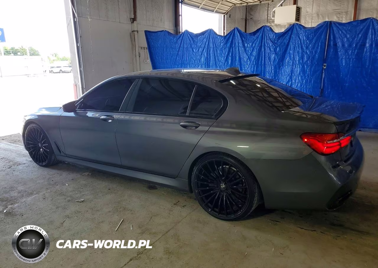 2016 BMW 750 Xi VIN:WBA7F2C59GG416790 - 2