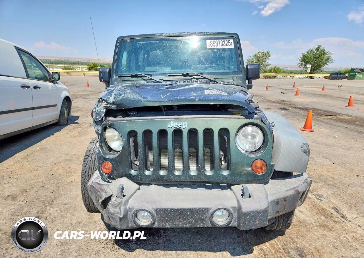 2012 Jeep Wrangler Sport VIN:1C4AJWAG9CL110418 - 5