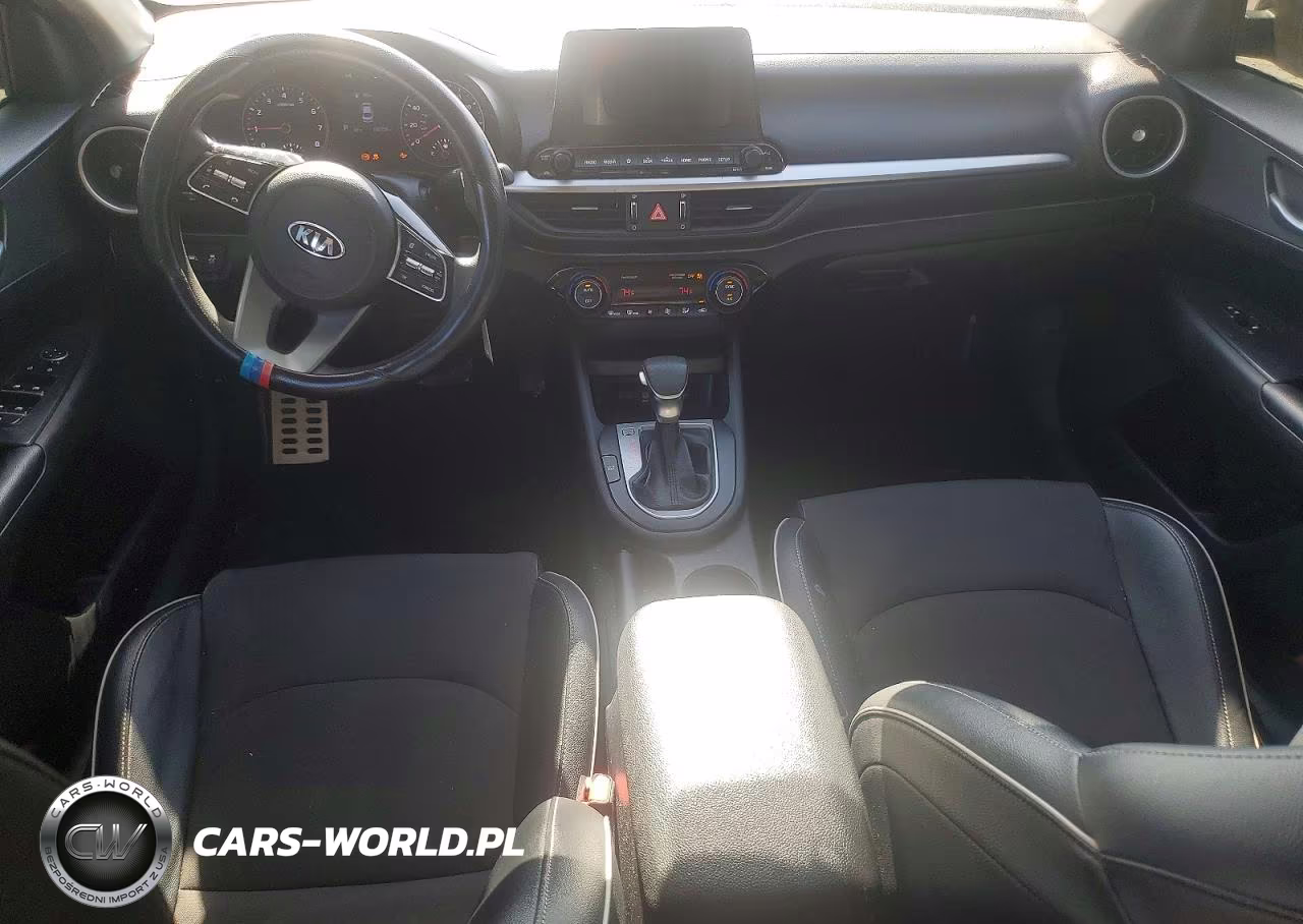 2019 Kia Forte Lxs VIN:3KPF24AD6KE115810 - 8