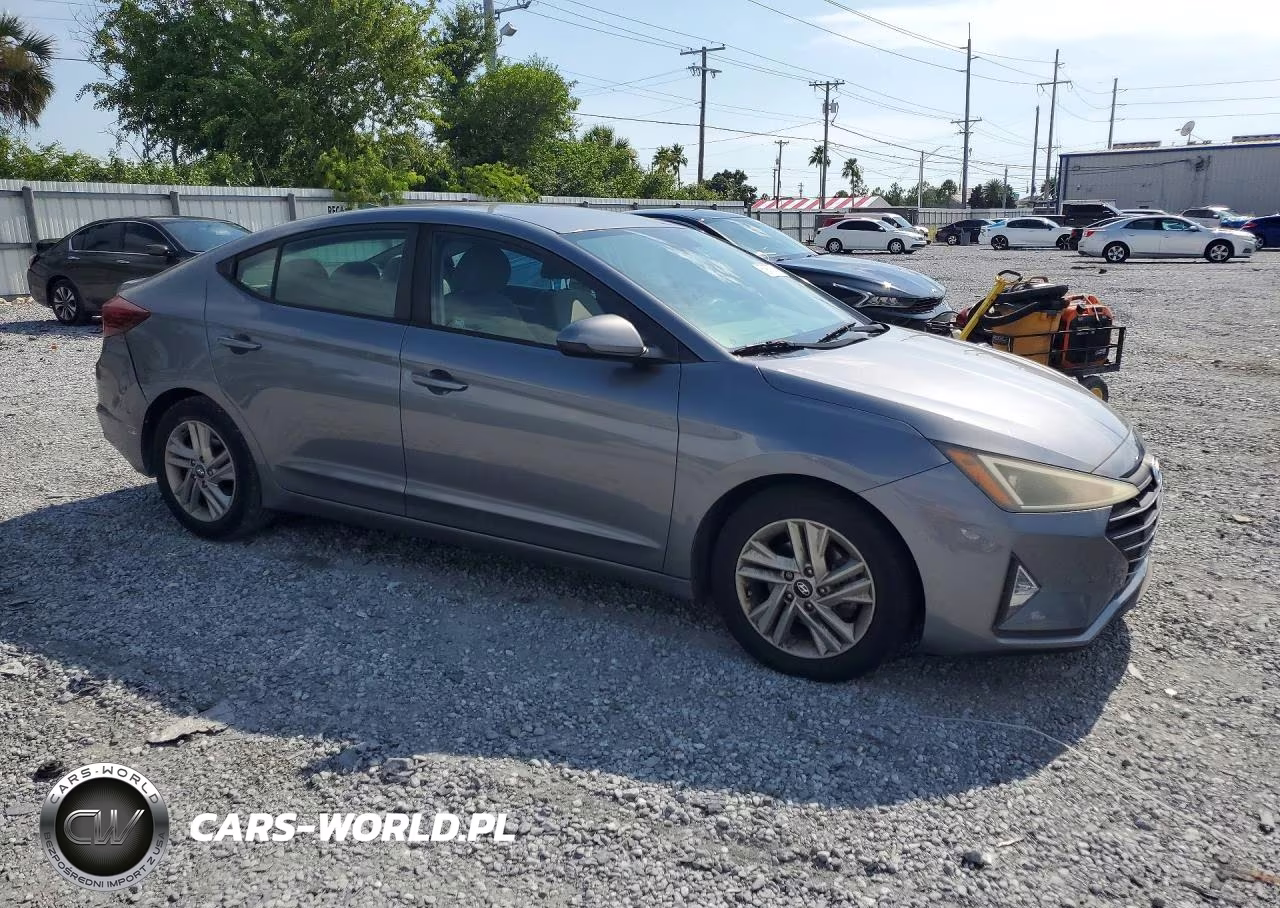 2019 Hyundai Elantra Sel VIN:KMHD84LF4KU845796 - 4