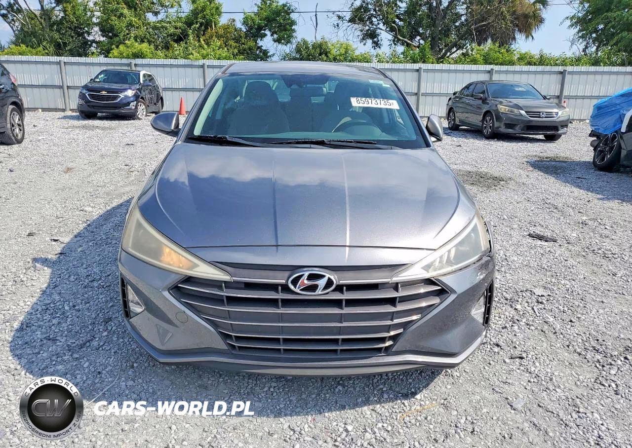 2019 Hyundai Elantra Sel VIN:KMHD84LF4KU845796 - 5