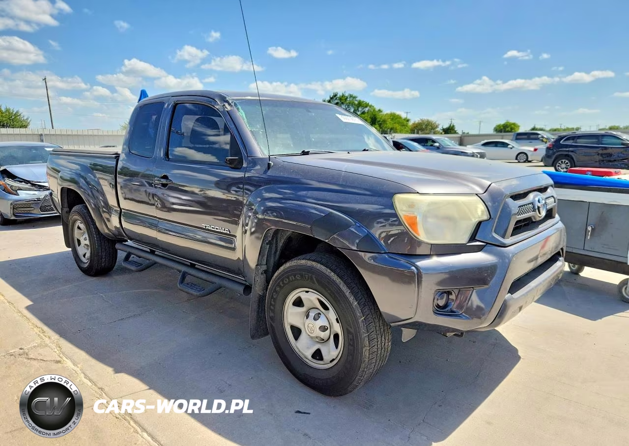 2014 Toyota Tacoma Prerunner Access Cab VIN:5TFTX4GN9EX031652 - 4