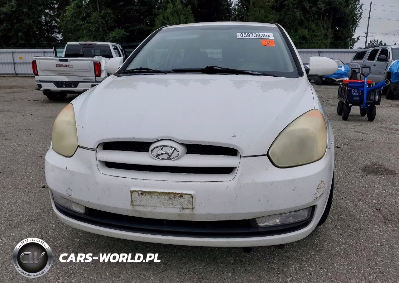2009 Hyundai Accent Se VIN:KMHCN36C29U134642 - 5