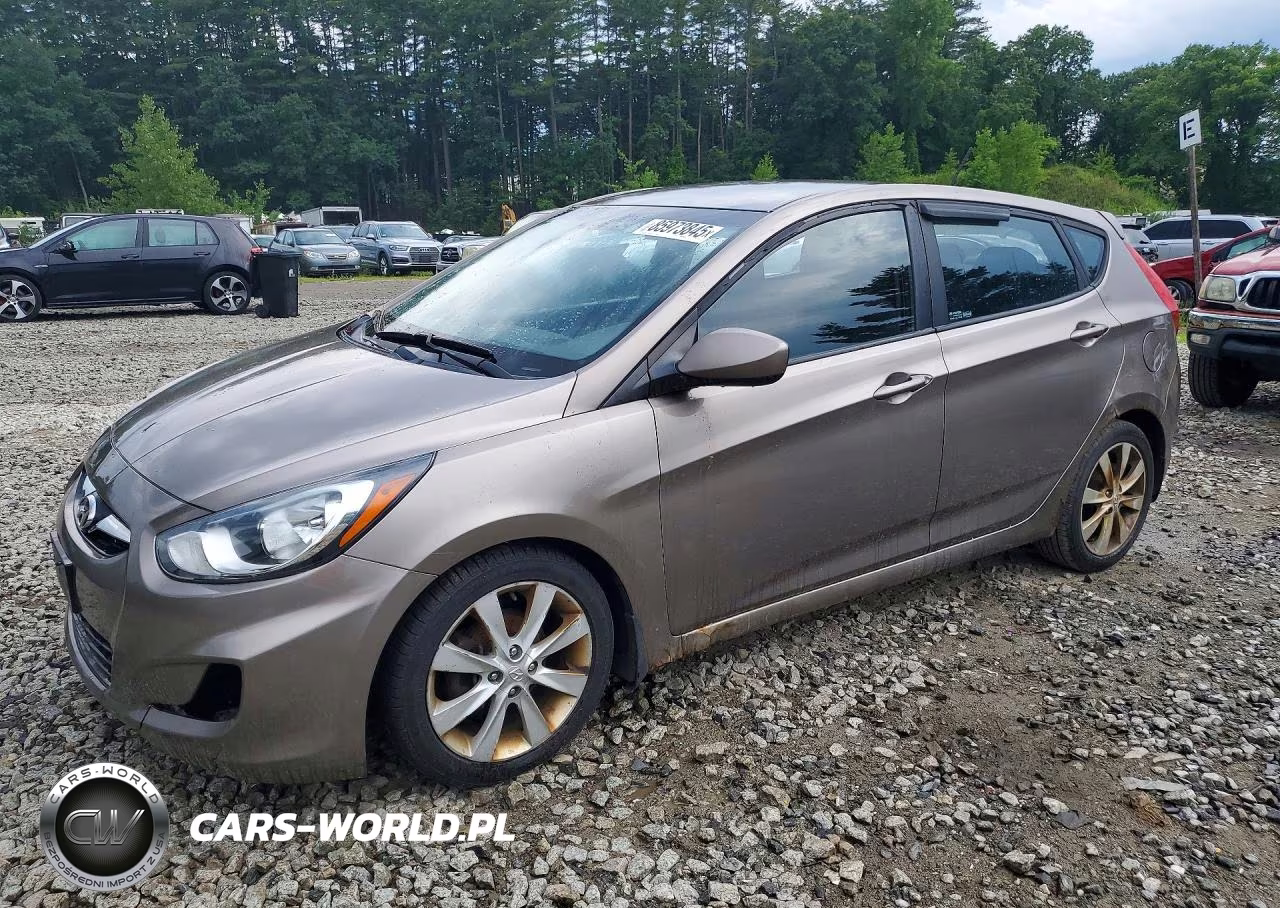 2012 Hyundai Accent Se