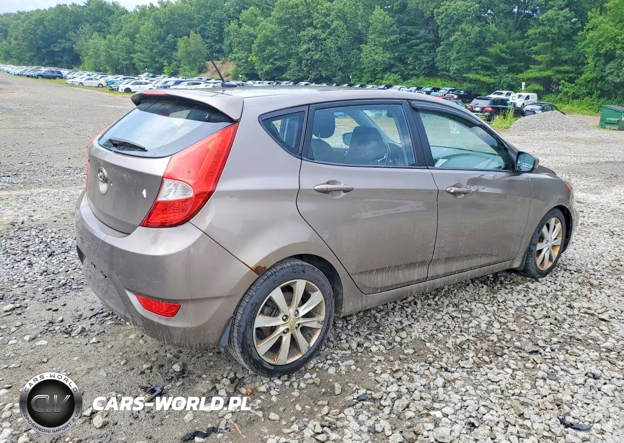 2012 Hyundai Accent Se VIN:KMHCU5AE1CU012725 - 3