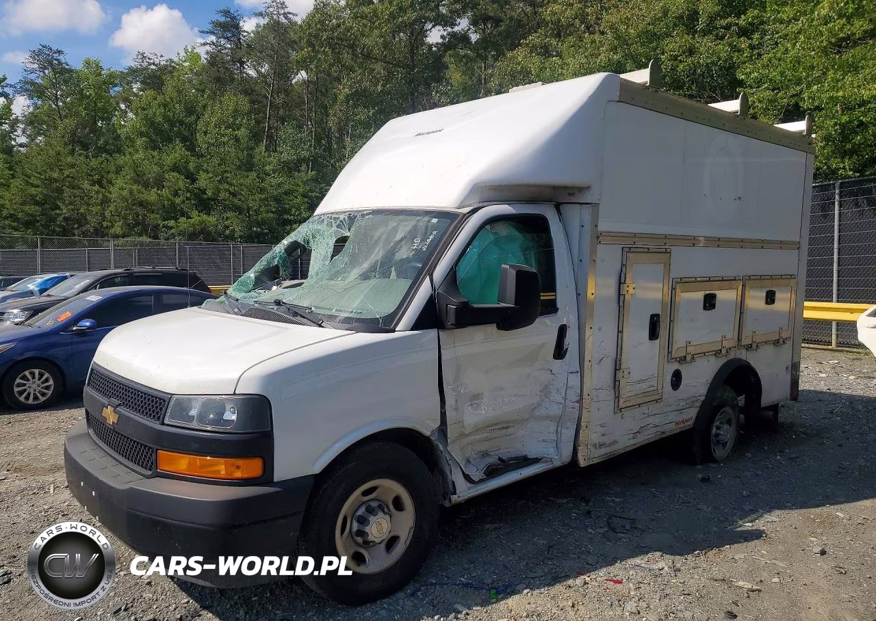 2025 Chevrolet Express G3500 VIN:1HA0GRF77SN000311 - 1